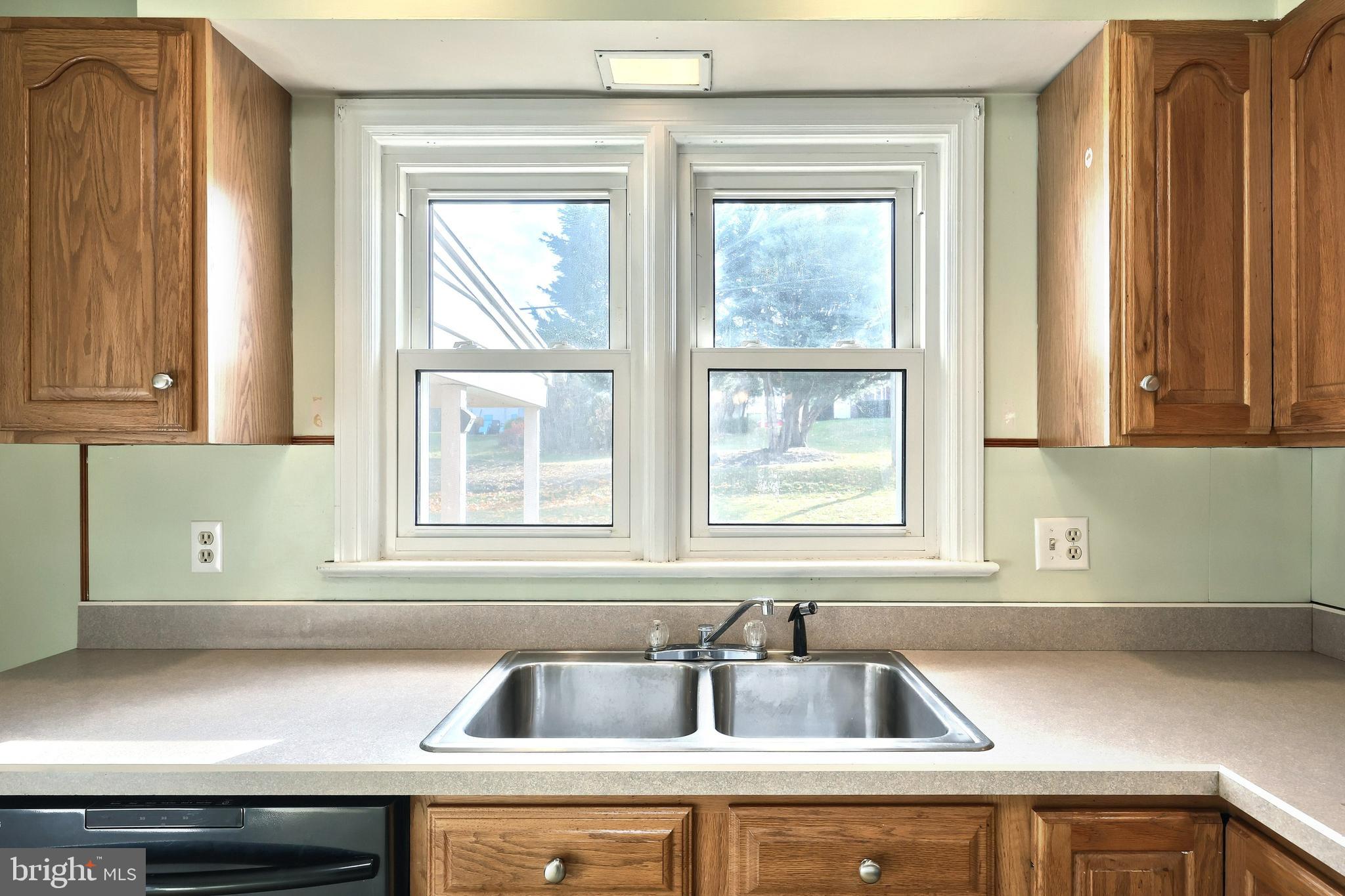 1152 Glendale Road York, PA 17403 - Photo 17 of 42 Gallery Image 17
