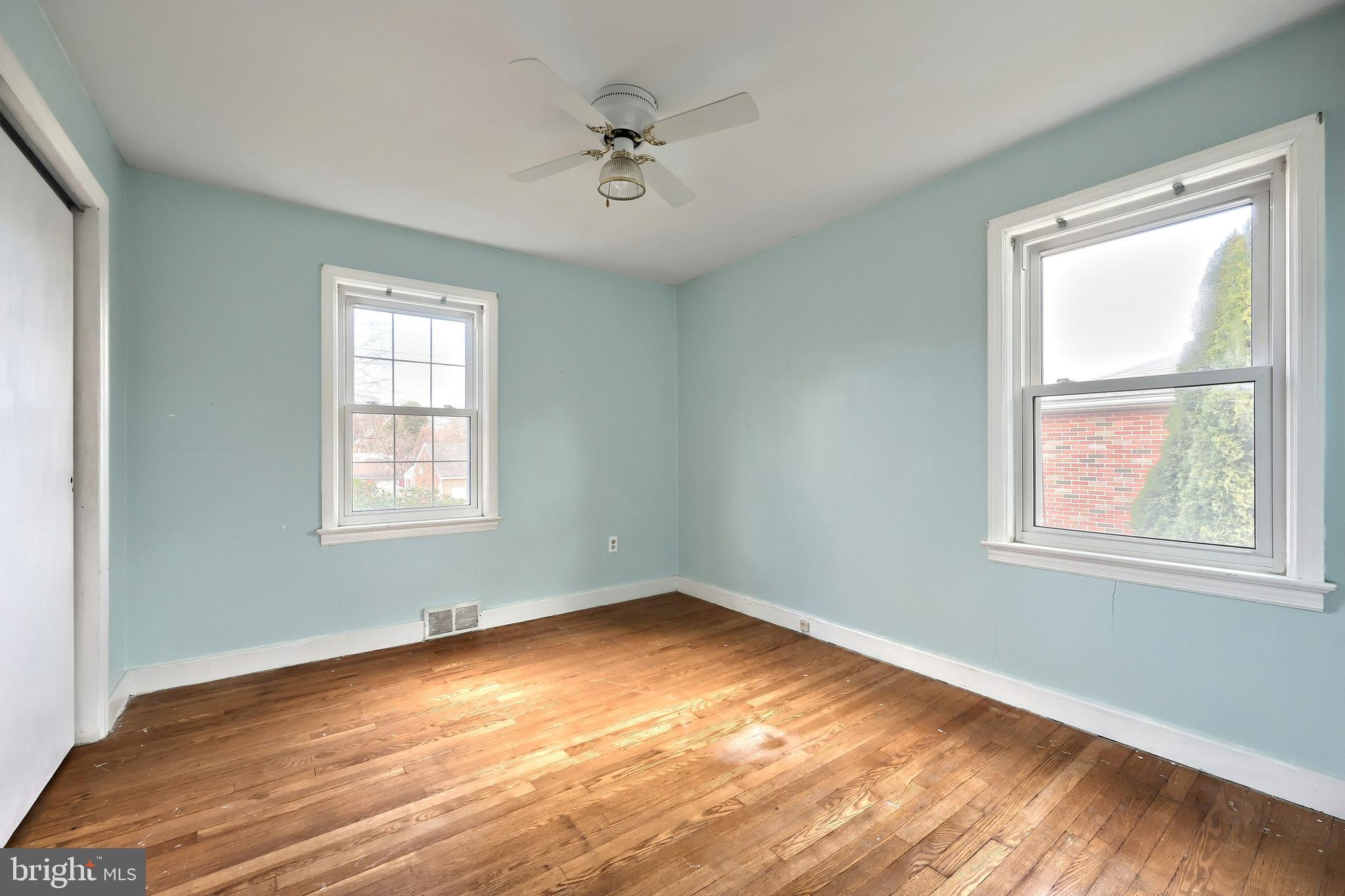 1152 Glendale Road York, PA 17403 - Photo 27 of 42 Gallery Image 27