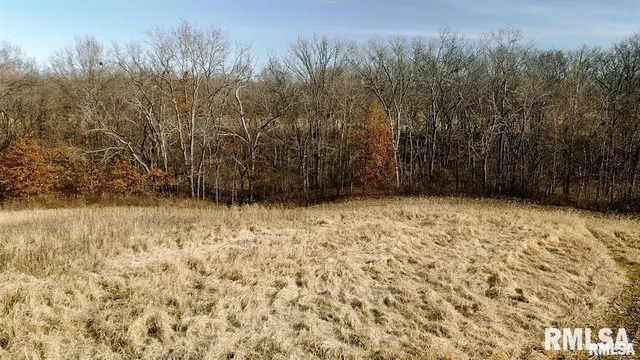 $840,000 | 500-n 300 East E Road, Oconee, IL 62553