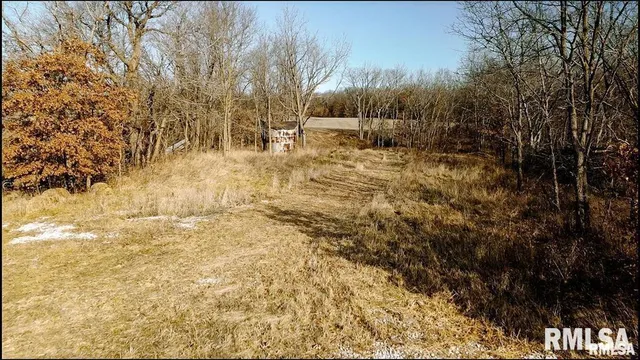 $840,000 | 500-n 300 East E Road, Oconee, IL 62553