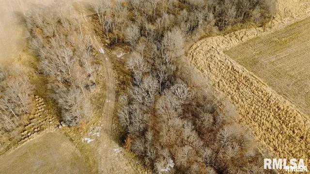 $840,000 | 500-n 300 East E Road, Oconee, IL 62553