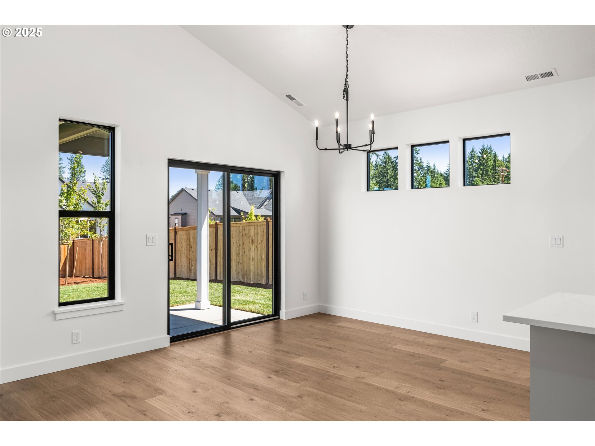 88139 Jameson Way Veneta, OR 97487 - Photo 24 of 26 a view of an empty room with glass door