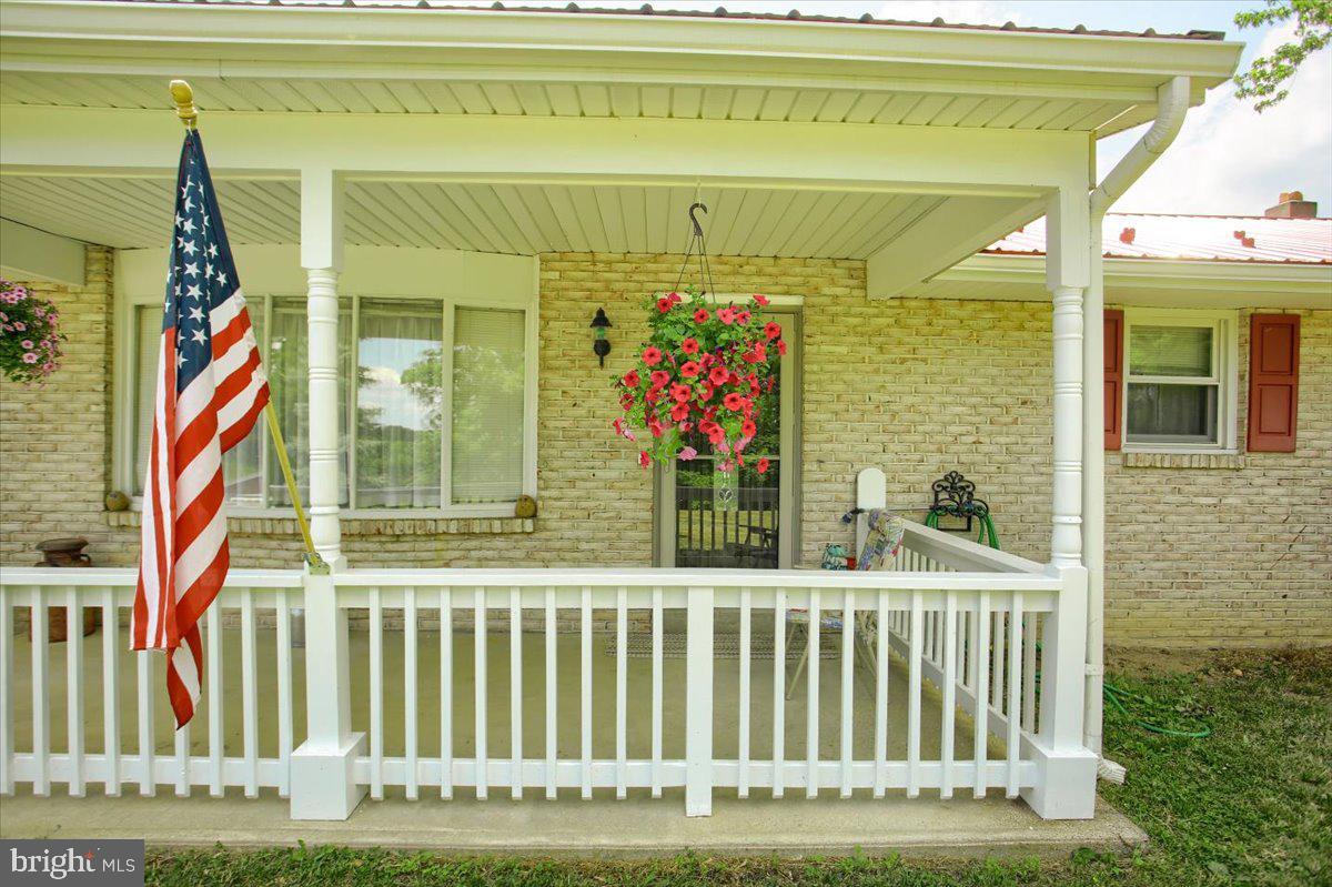 12 Long Road Newville, PA 17241 - Photo 3 of 28 Gallery Image 3