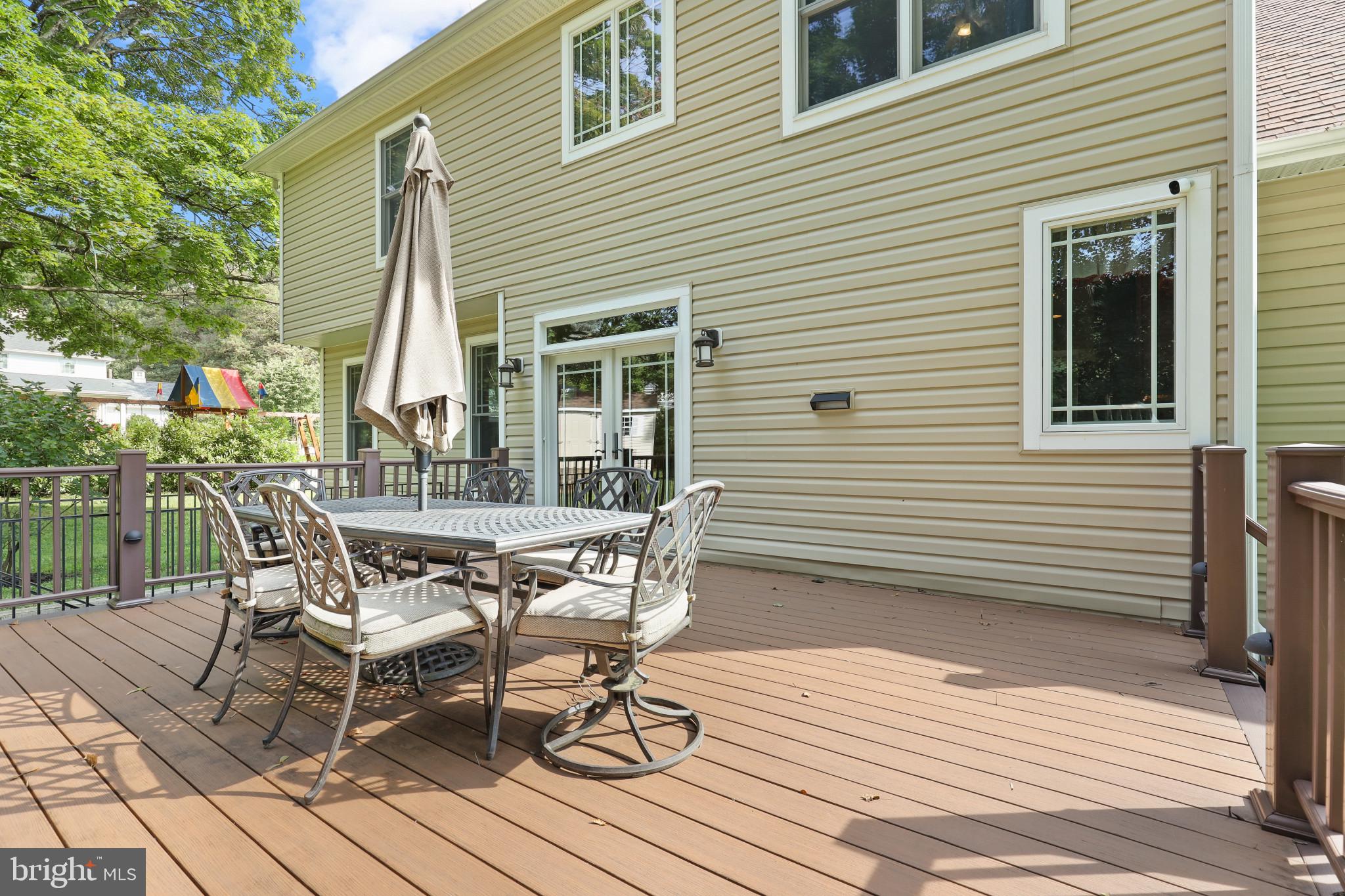 1429 Providence Road Towson, MD 21286 - Photo 59 of 72 Rear Deck