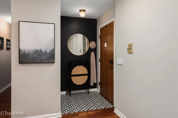 $279,900 | 1147 Middlebury Lane, Unit B1, Wheeling, IL 60090