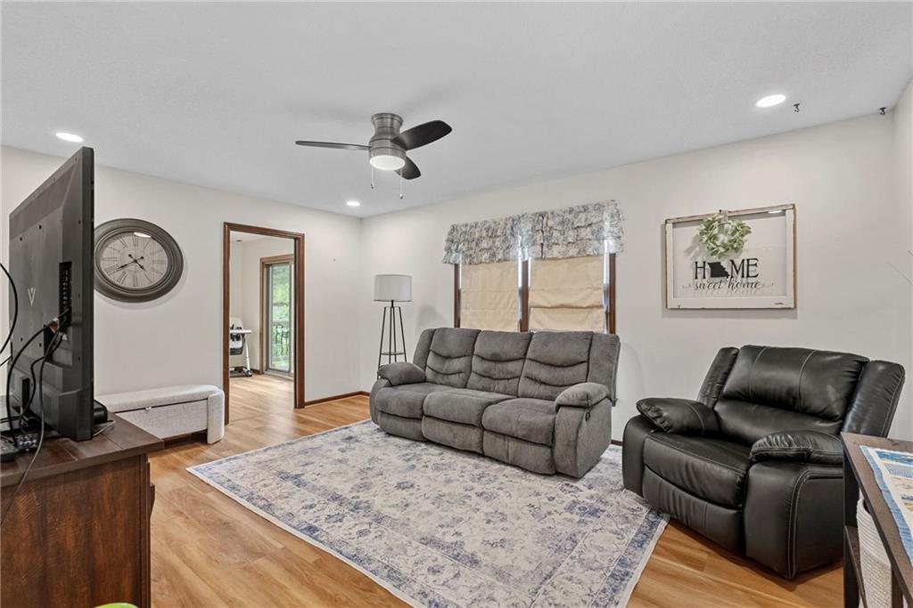 8921 Northeast Boten Road Lee's Summit, MO 64064 - Photo 11 of 50