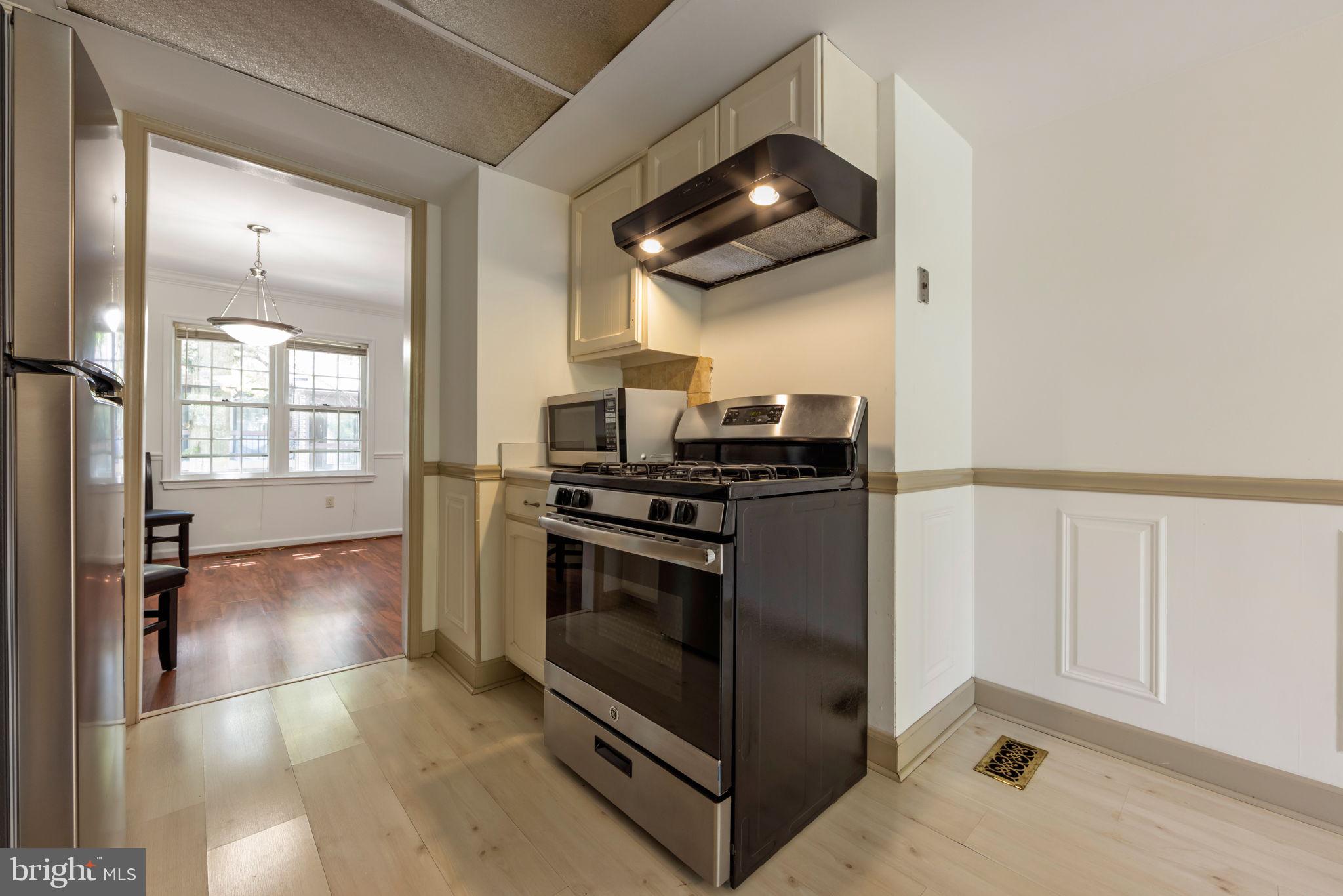 8809 Surveyors Place Springfield, VA 22152 - Photo 13 of 25