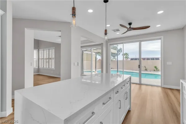 $3,570 | 1712 Estrella Street, Las Vegas, NV 89117