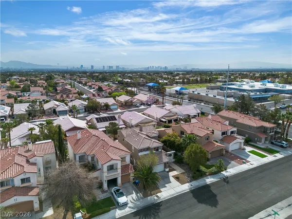 $3,570 | 1712 Estrella Street, Las Vegas, NV 89117