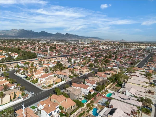 $3,570 | 1712 Estrella Street, Las Vegas, NV 89117