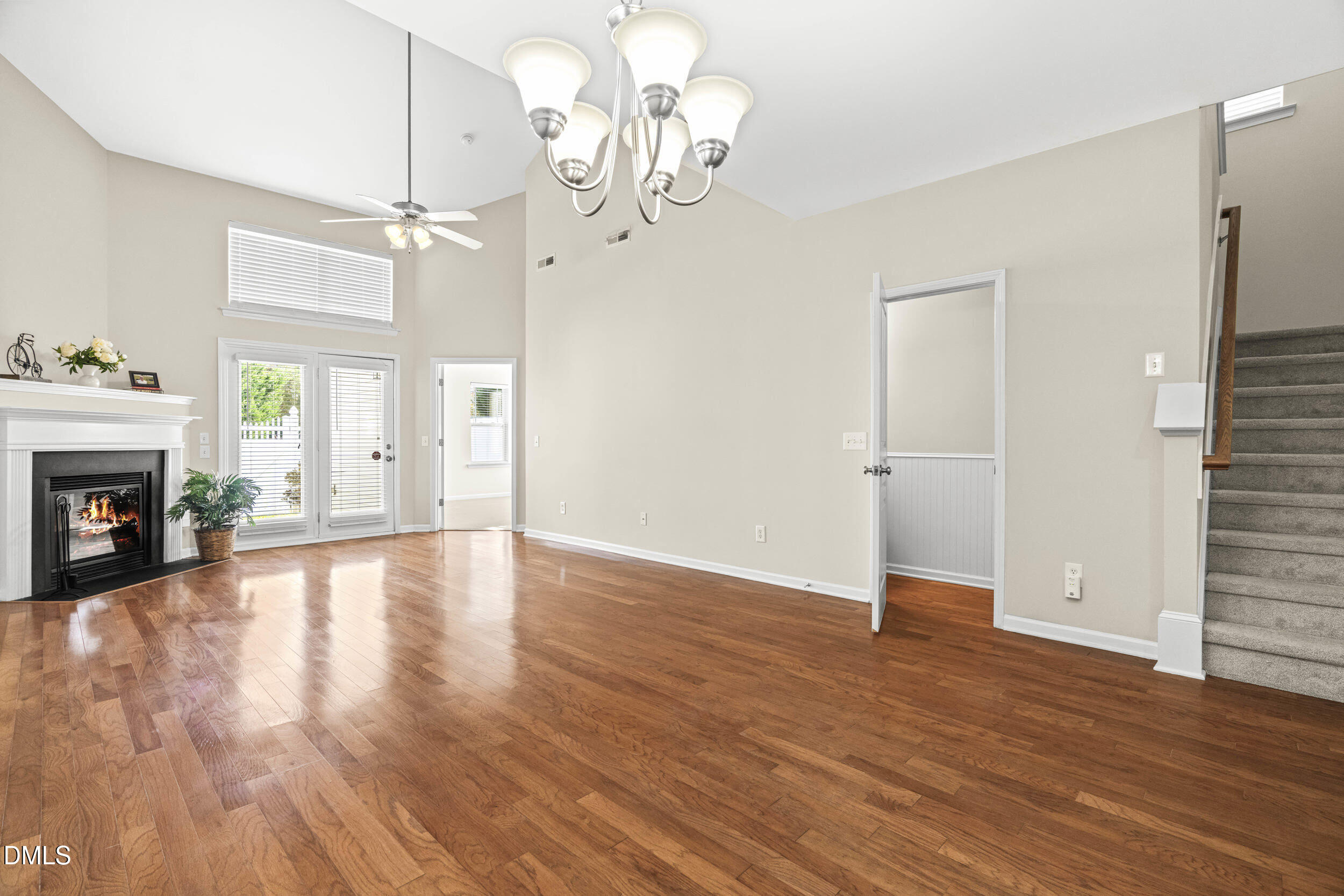 2513 Asher View Court Raleigh, NC 27606 - Photo 10 of 40 Living Room