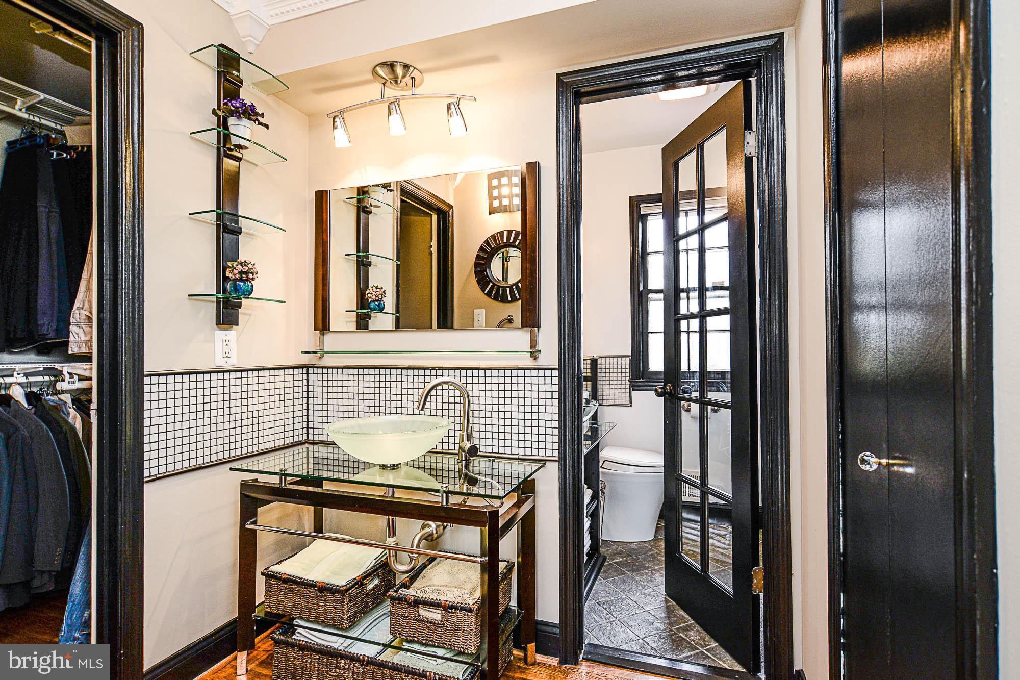 8228 Smithfield Avenue Springfield, VA 22152 - Photo 25 of 42