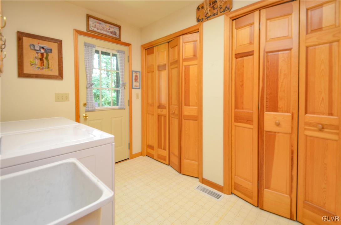 375 Woodline Road Nazareth, PA 18064 - Photo 17 of 22