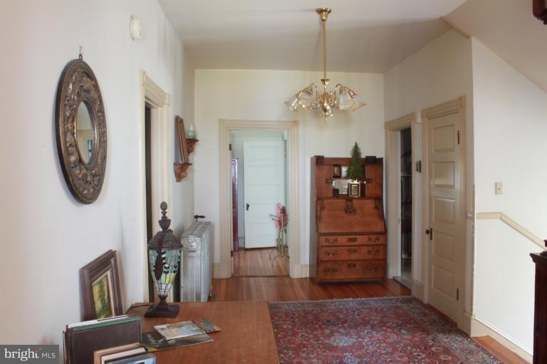 6948 North Clifton Road Frederick, MD 21702 - Photo 1 of 30 2nd Story Hallway