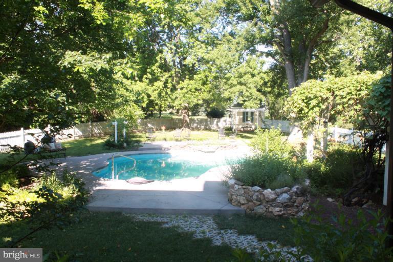 6948 North Clifton Road Frederick, MD 21702 - Photo 2 of 30 Fenced Yard w/Heated Pool