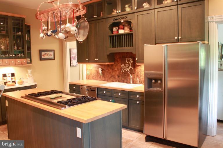 6948 North Clifton Road Frederick, MD 21702 - Photo 9 of 30 Chef's Kitchen