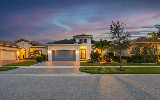 $635,000 | 11160 Southwest Lunata Way, Port St. Lucie, FL 34987