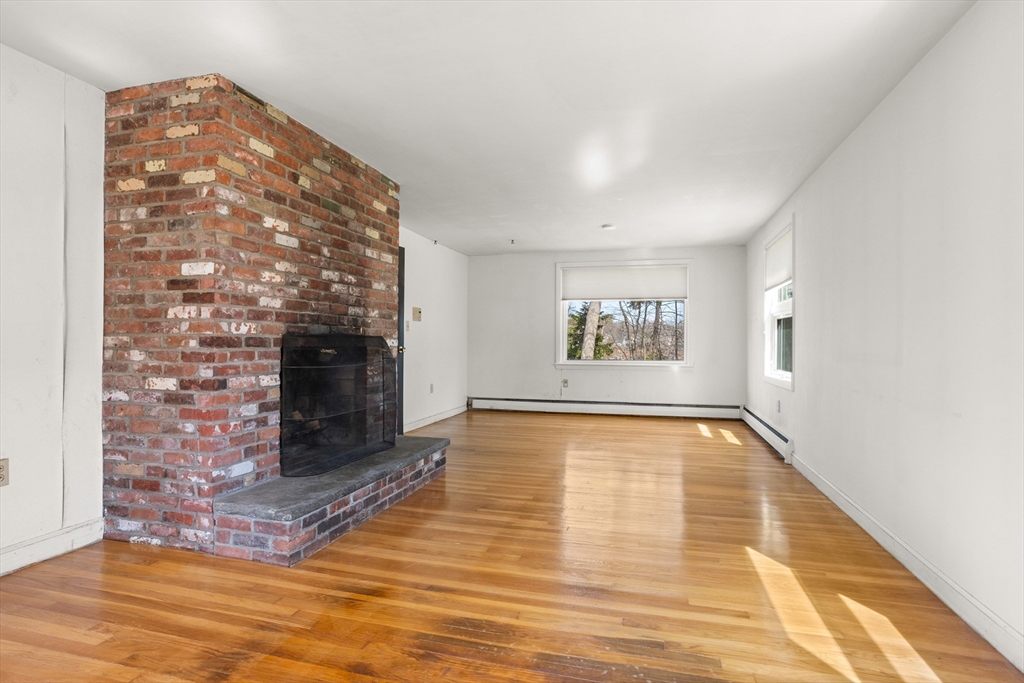88 Lakeview Road Framingham, MA 01701 - Photo 15 of 32 Gallery Image 15