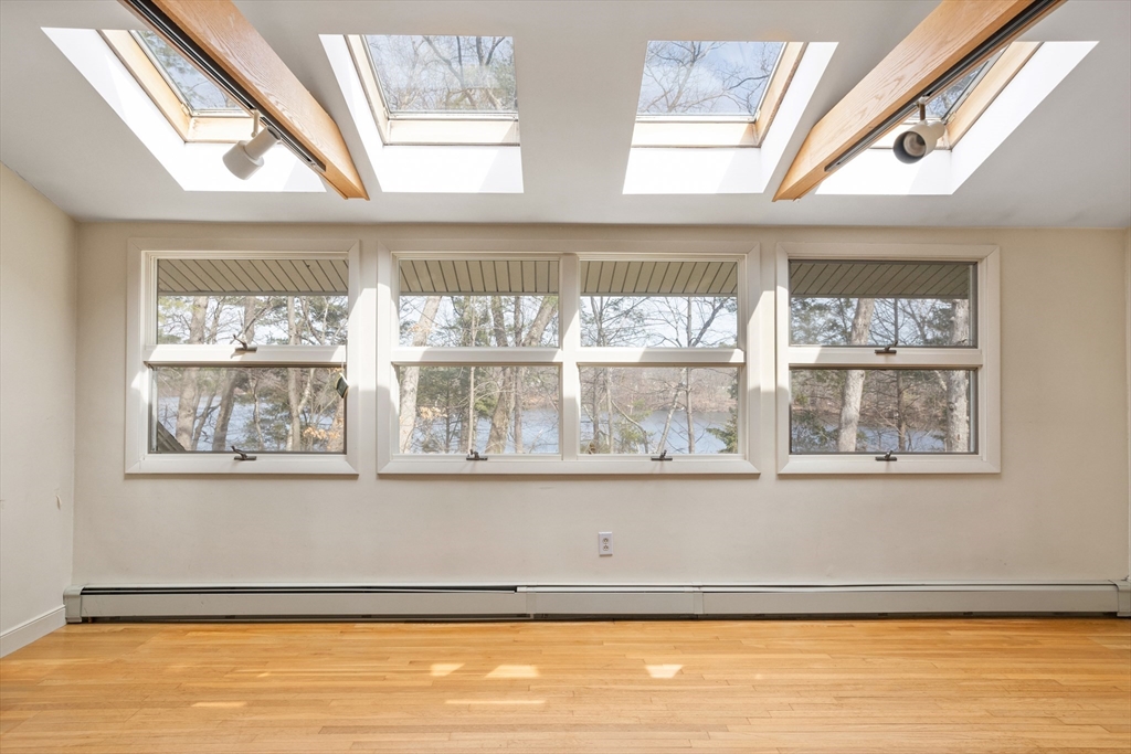 88 Lakeview Road Framingham, MA 01701 - Photo 23 of 32 Gallery Image 23
