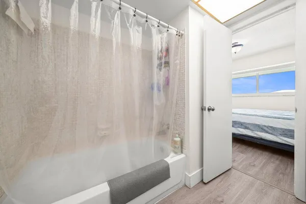 $149,999 | 1117 Lake Terrace, Unit 207, Boynton Beach, FL 33426
