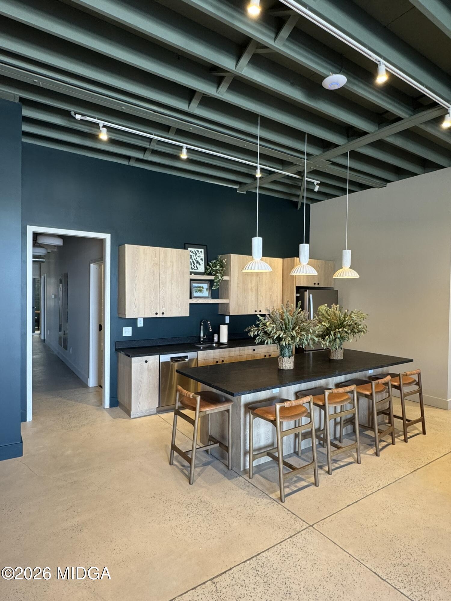 1080 3rd Street Macon, GA 31201 - Photo 12 of 18 a room with table and chairs