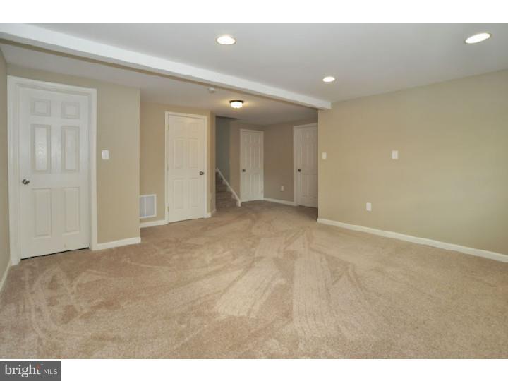 1605 Buttonwood Road Flourtown, PA 19031 - Photo 22 of 25 Family Room