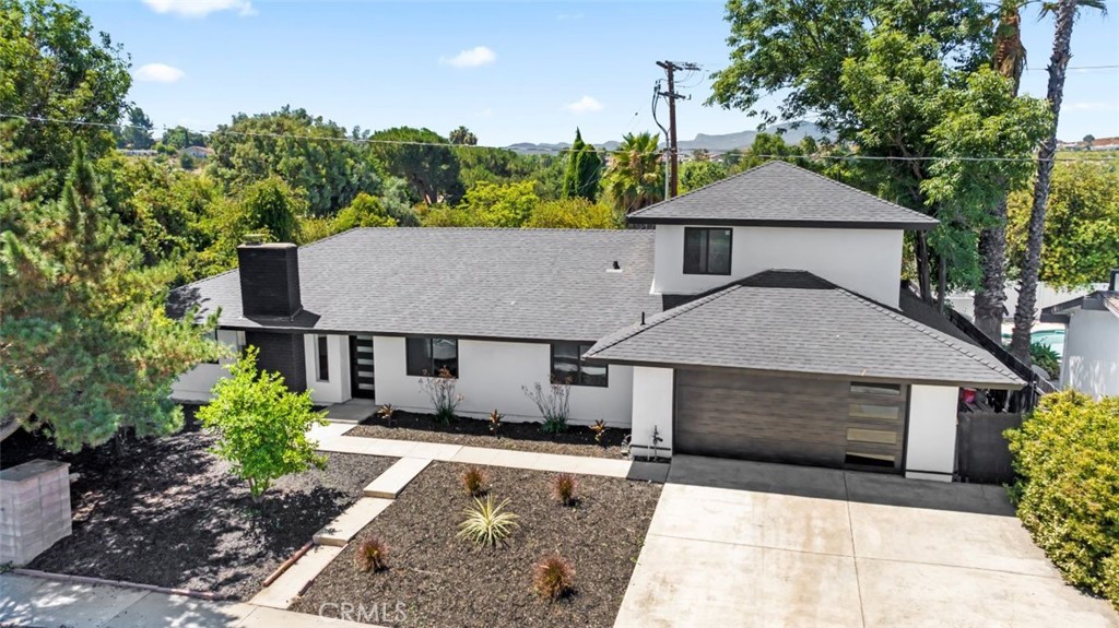 190 East Gainsborough Rd