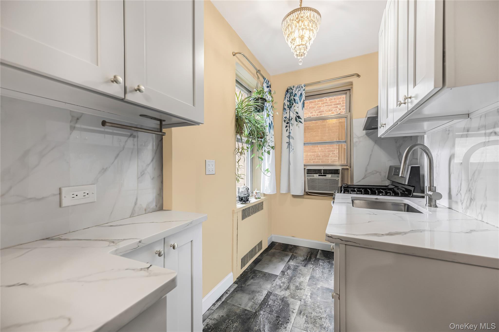 2190 Boston Road, Unit 4G Bronx, NY 10462 - Photo 8 of 16