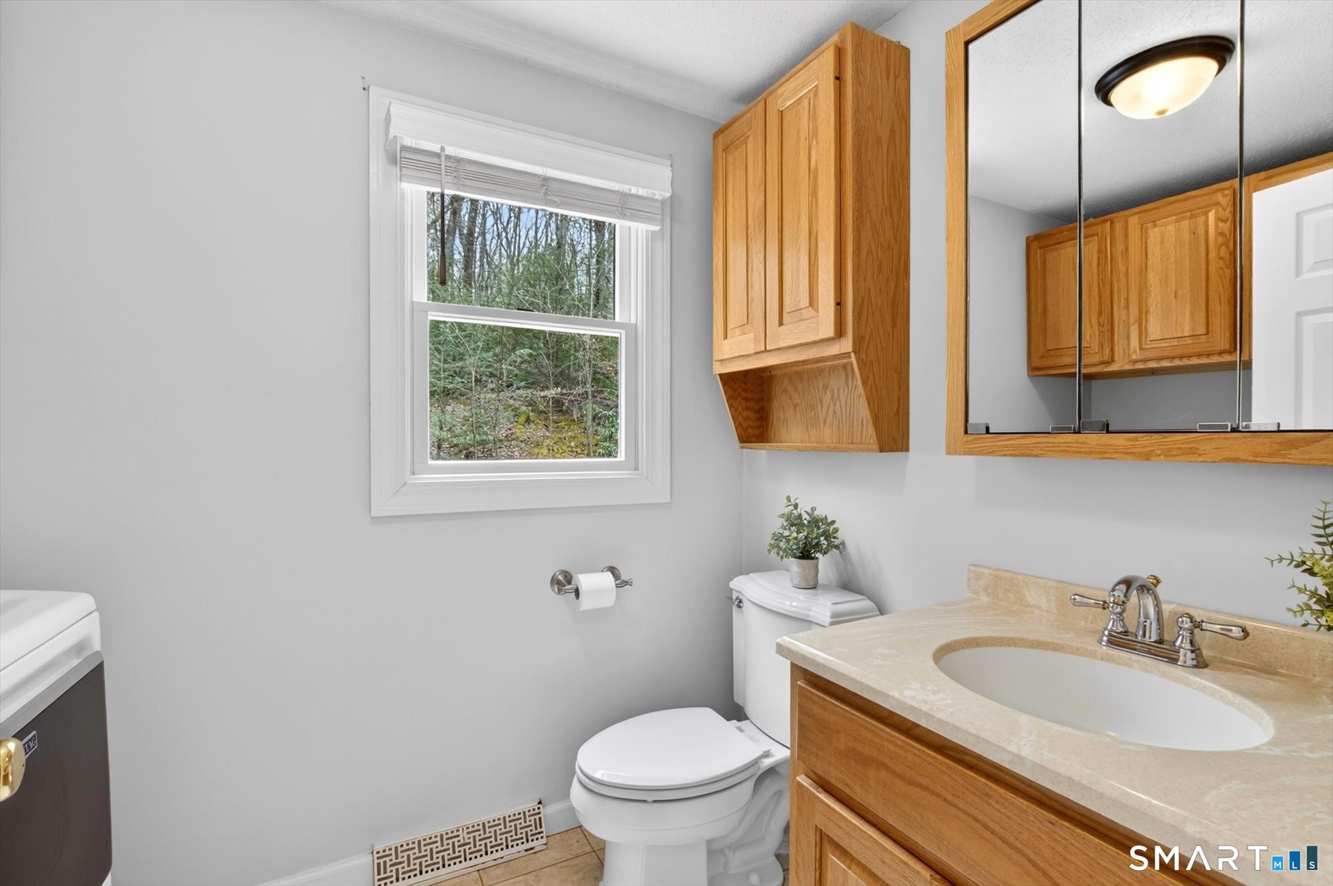 64 Pine Glen Road Simsbury, CT 06089 - Photo 14 of 35