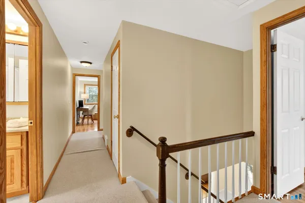 $589,900 | 64 Pine Glen Road, Simsbury, CT 06089