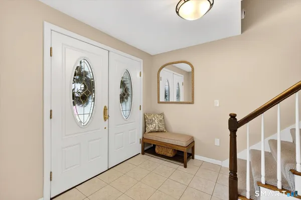 $589,900 | 64 Pine Glen Road, Simsbury, CT 06089