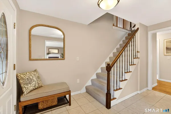 $589,900 | 64 Pine Glen Road, Simsbury, CT 06089