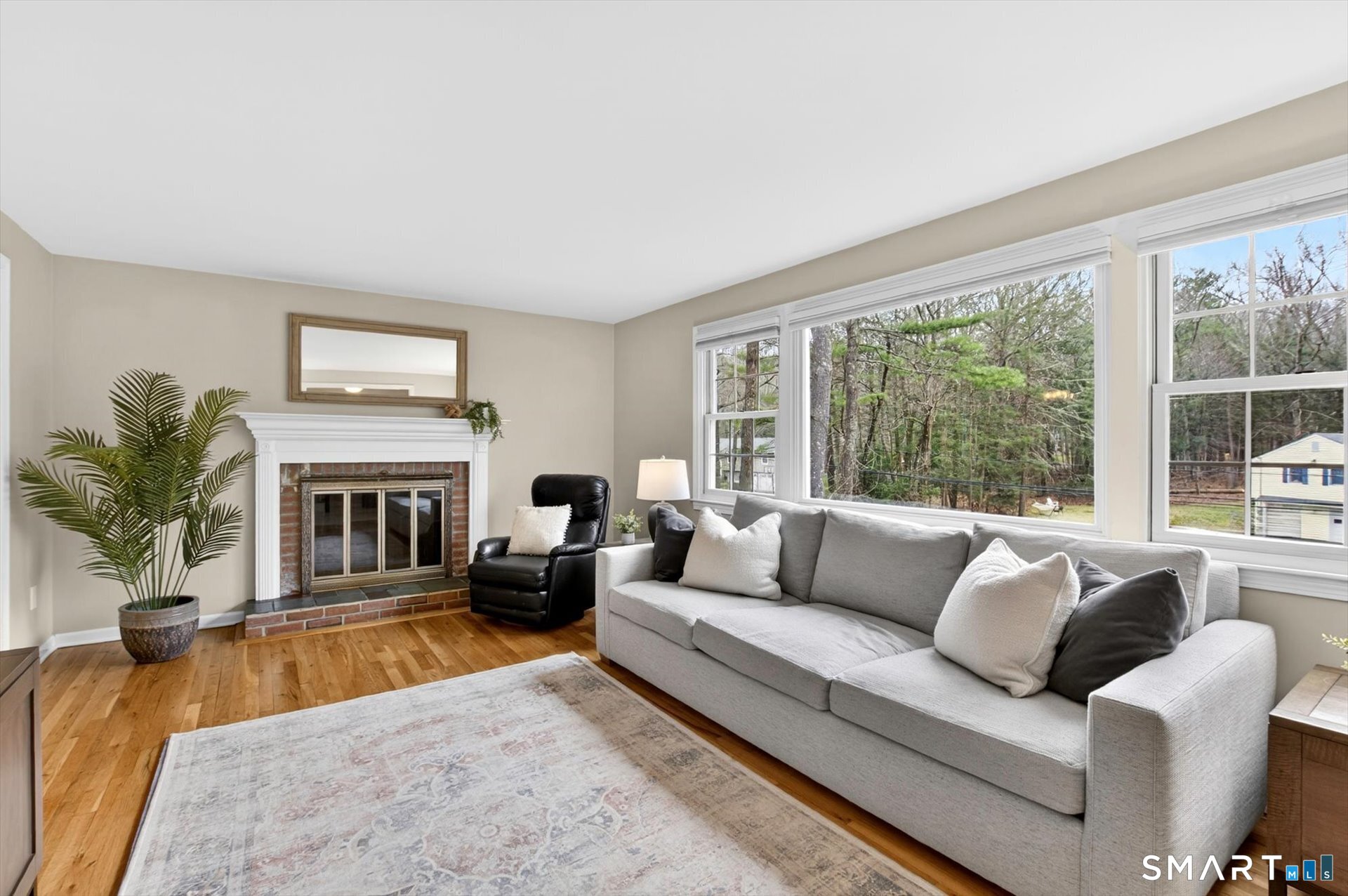 64 Pine Glen Road Simsbury, CT 06089 - Photo 8 of 35