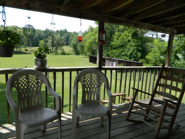 896 Hafner Road Charlotte, TN 37036 - Photo 15 of 20 Gallery Image 15