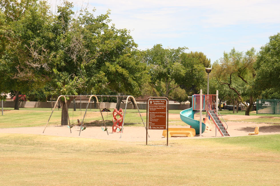 5612 South Jolly Roger Road Tempe, AZ 85283 - Photo 18 of 25 Play area