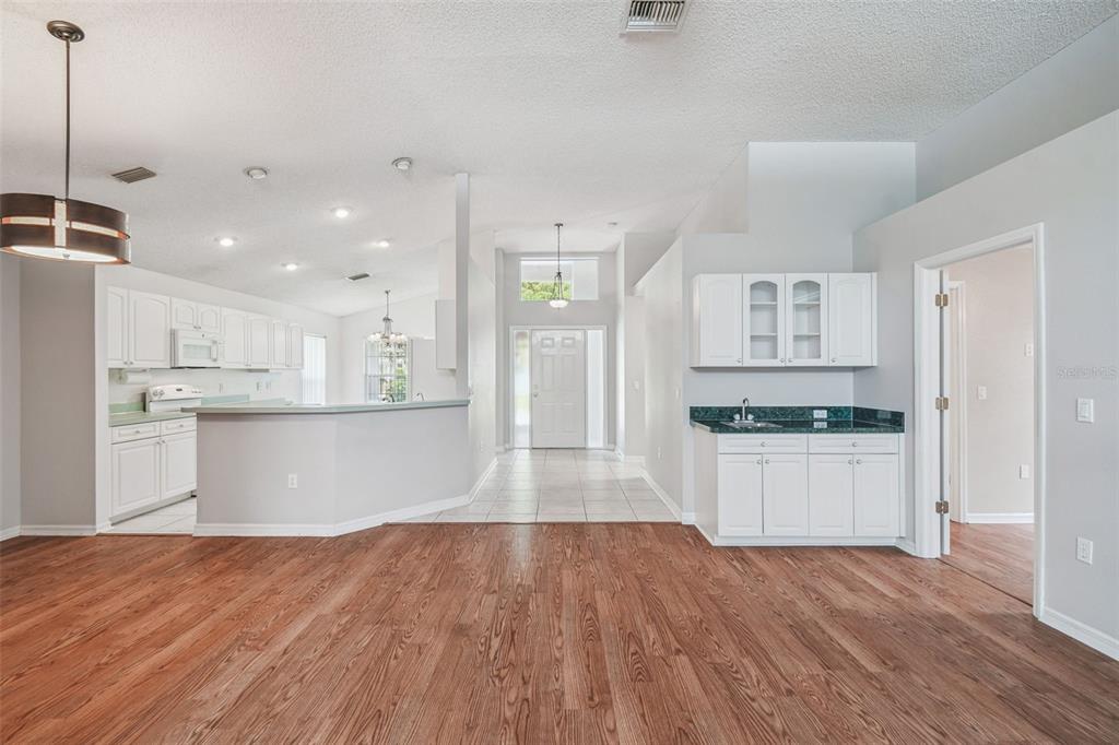 1747 Orchard Grove Avenue New Port Richey, FL 34655 - Photo 24 of 76