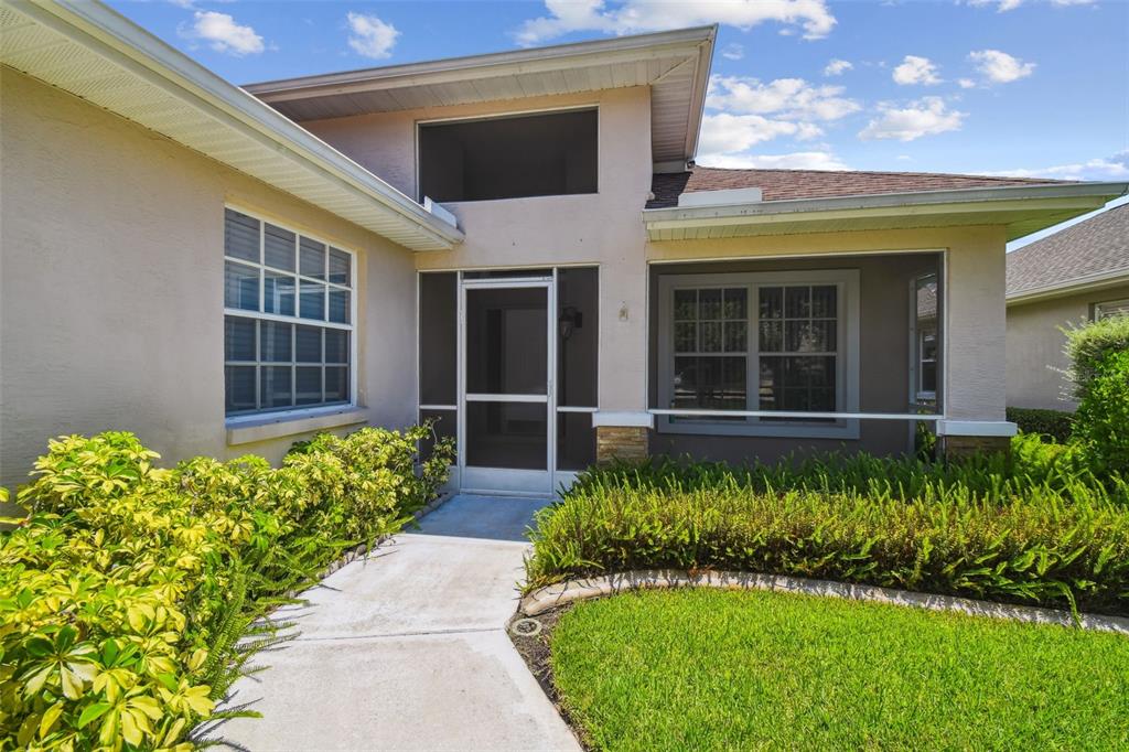 1747 Orchard Grove Avenue New Port Richey, FL 34655 - Photo 4 of 76