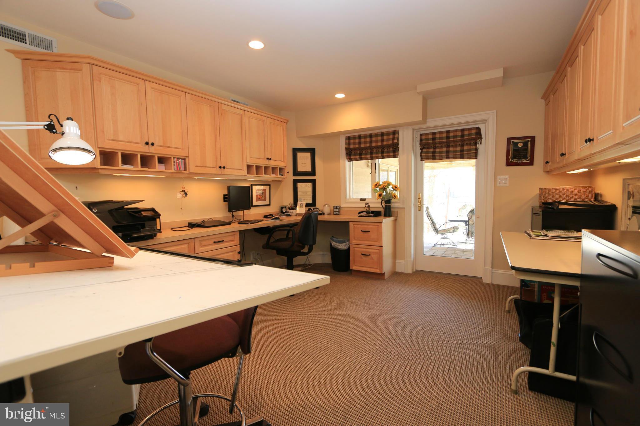 11571 Lake Newport Road Reston, VA 20194 - Photo 28 of 30 Interior Design Studio w/Door to Patio