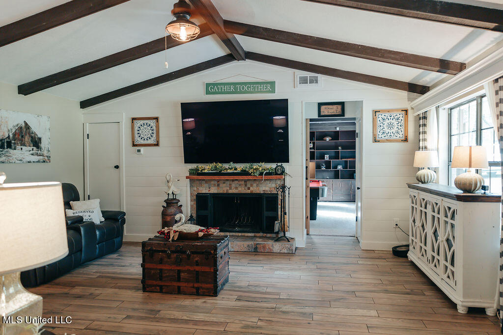 9244 North Oaklawn Road Biloxi, MS 39532 - Photo 26 of 34 IMG_0474