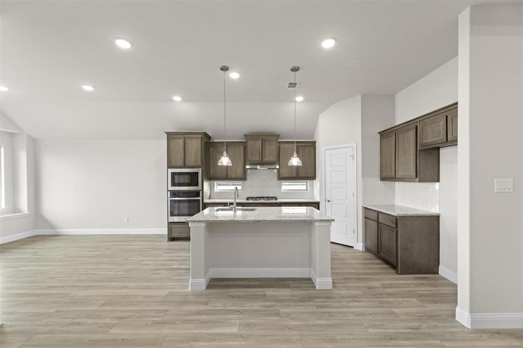 1415 Colorado Road Van Alstyne, TX 75495 - Photo 5 of 21 Coppel_04_Representative Photo