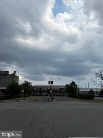 $369,900 | 1321 Sierra Drive, Hamilton, NJ 08619