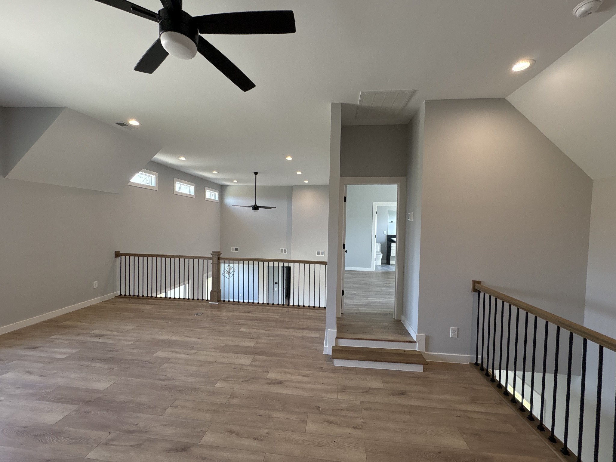 3035 Wixtown Road Westmoreland, TN 37186 - Photo 20 of 32