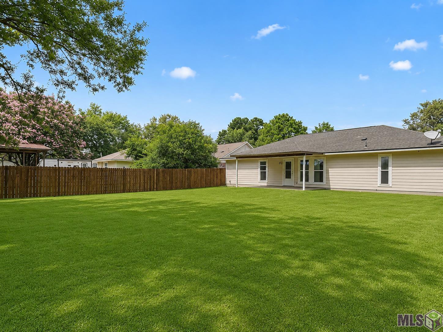 11522 Brunswick Avenue Baton Rouge, LA 70817 - Photo 7 of 7