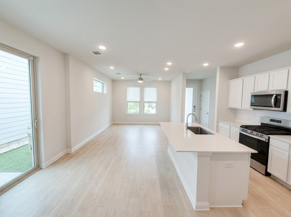 8311 Springsteen Drive, Unit 318 Austin, TX 78744 - Photo 8 of 25