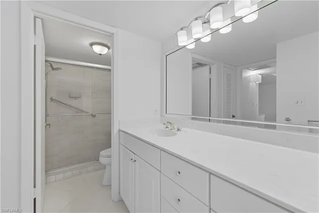 $15,995 | 3443 Gulf Shore Boulevard North, Unit 503, Naples, FL 34103