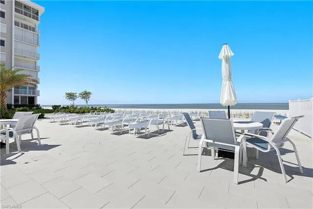 $15,995 | 3443 Gulf Shore Boulevard North, Unit 503, Naples, FL 34103