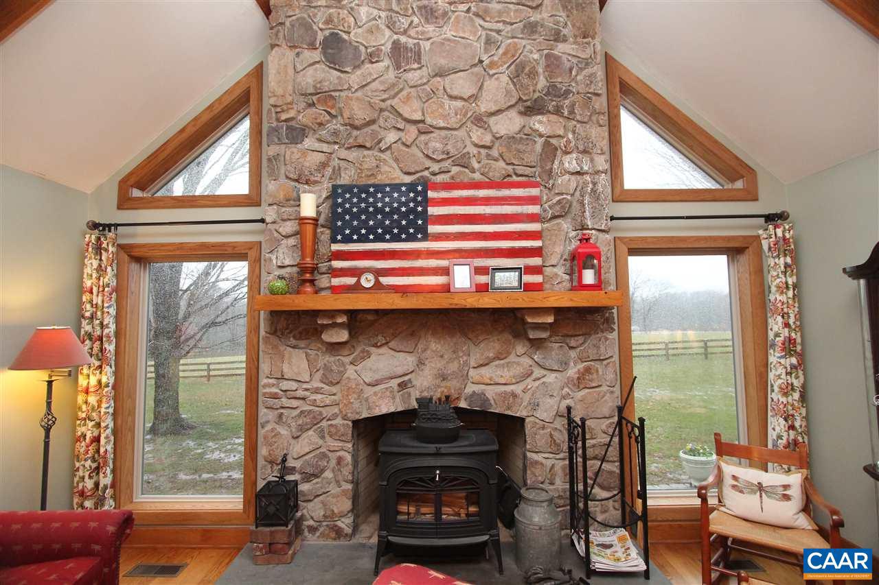 2376 Courthouse Road Louisa, VA 23093 - Photo 5 of 50