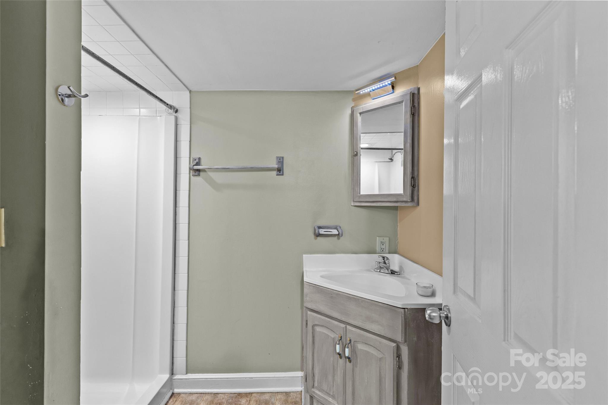 3824 Matthews-Mint Hill Road Matthews, NC 28105 - Photo 19 of 28