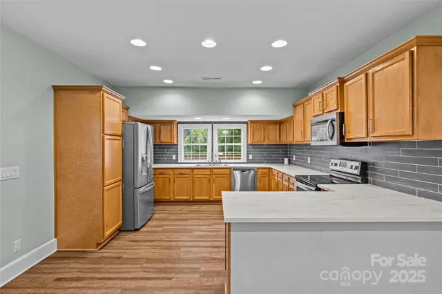 $410,000 | 3824 Matthews-Mint Hill Road, Matthews, NC 28105