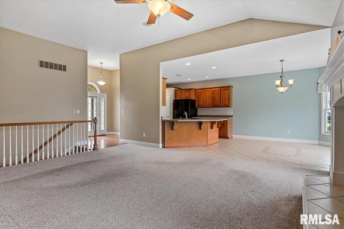 517 Heathrow Lane Rochester, IL 62563 - Photo 11 of 56